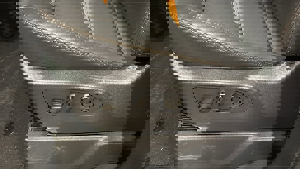 New 2026 GMC Sierra 1500 AT4 w/ AT4 Premium Package image 24