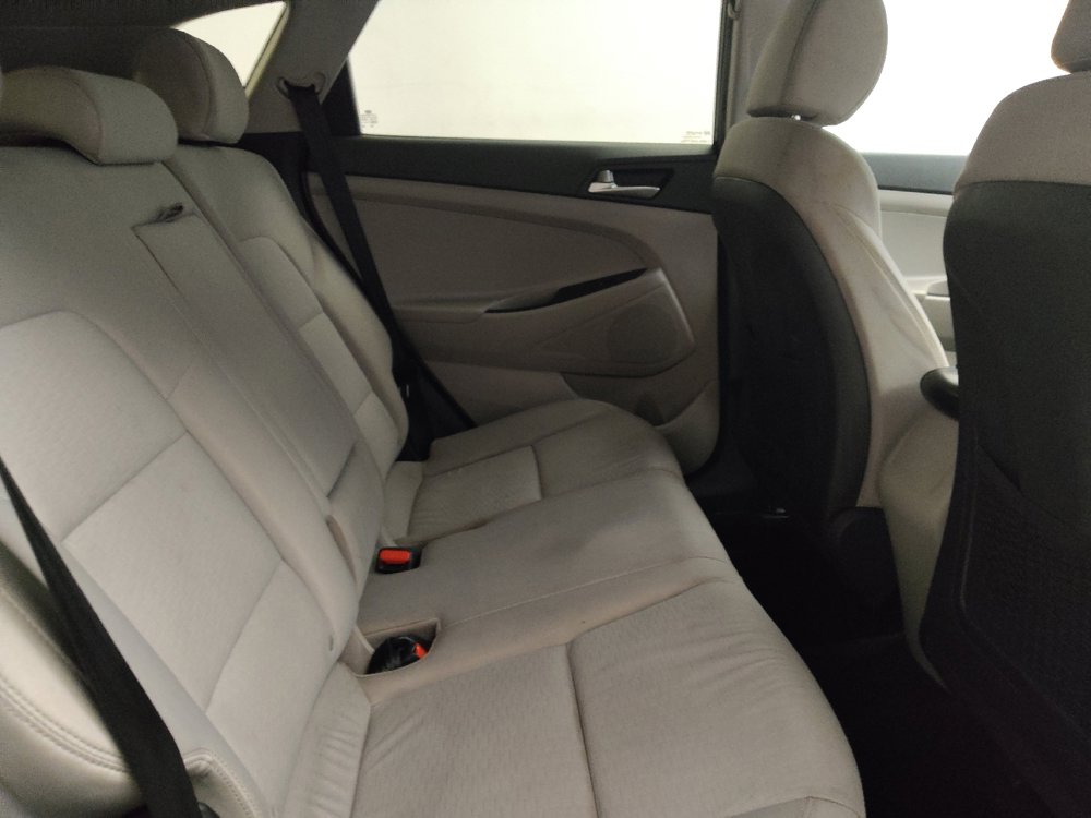 Used 2020 Hyundai Tucson SE AWD/4WD image 19