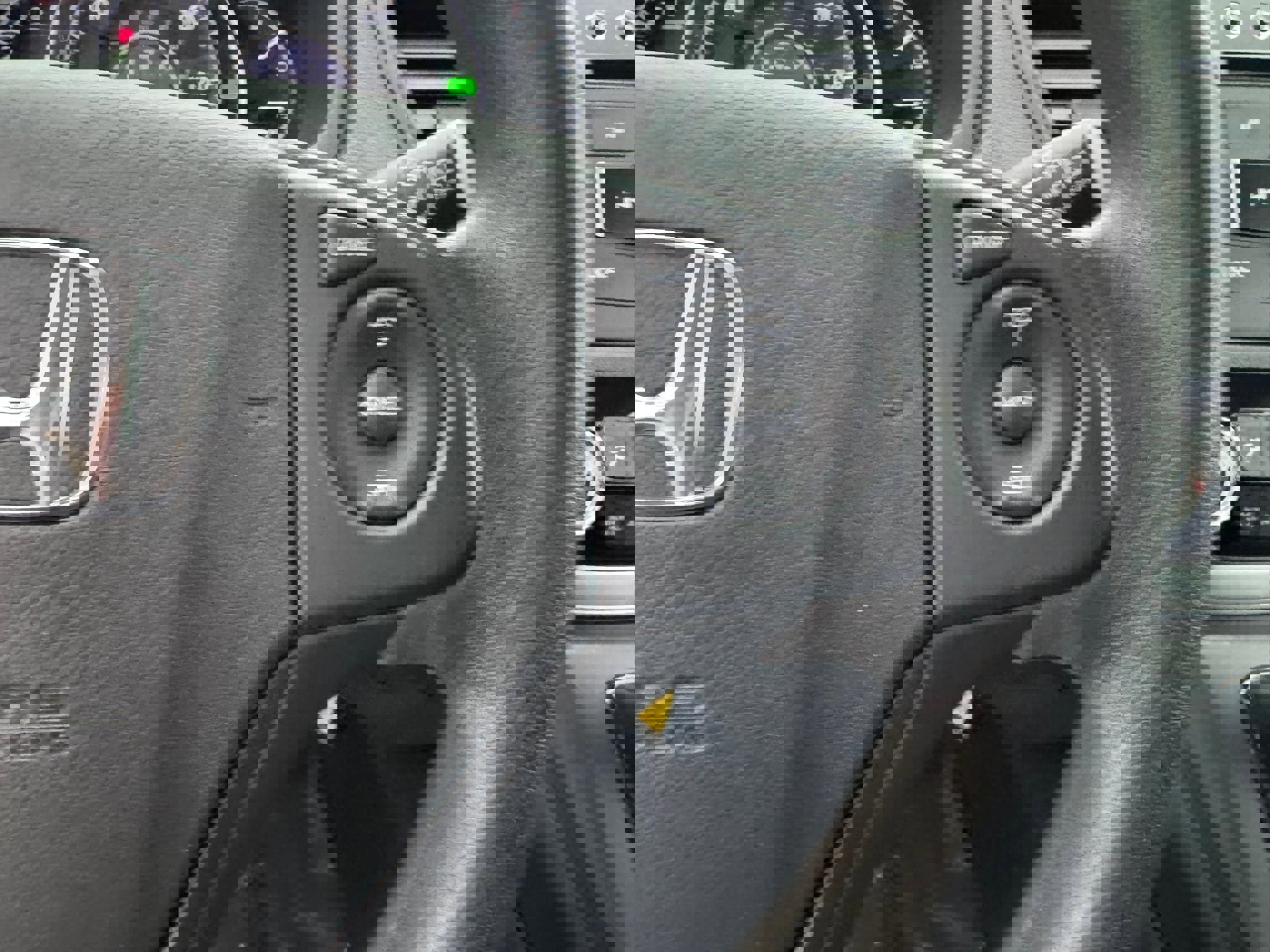 Used 2015 Honda CR-V LX image 19