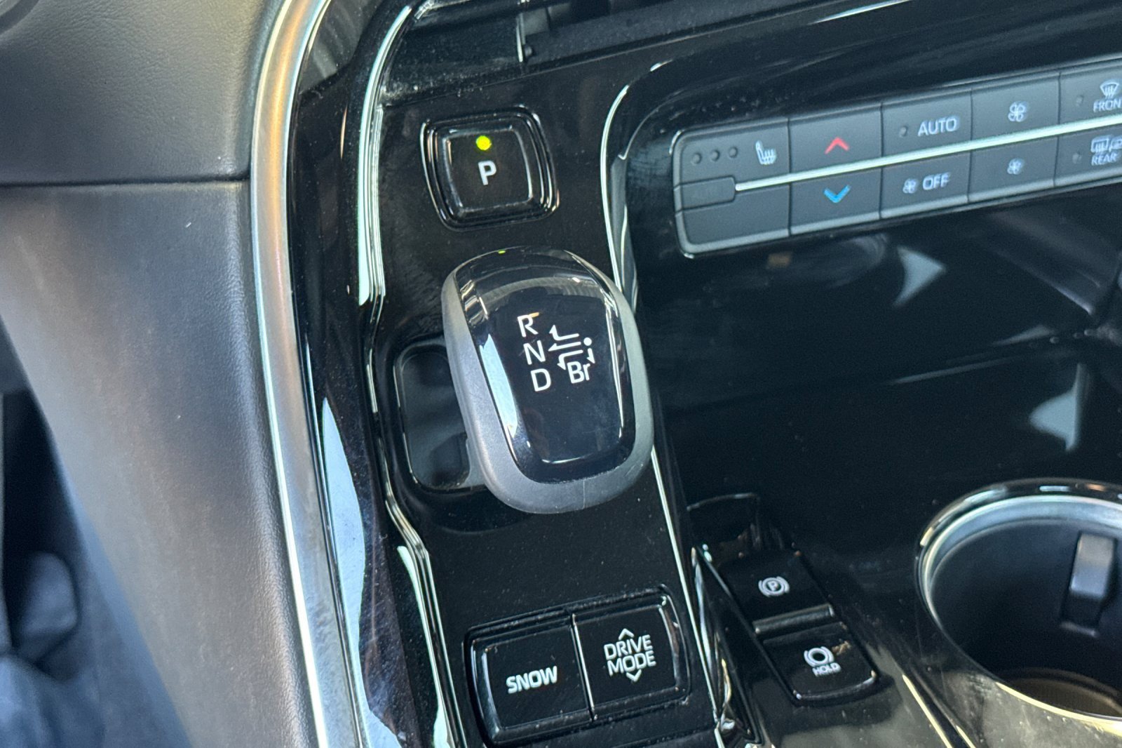 Used 2022 Toyota Mirai XLE w/ Advanced Technology Package image 19