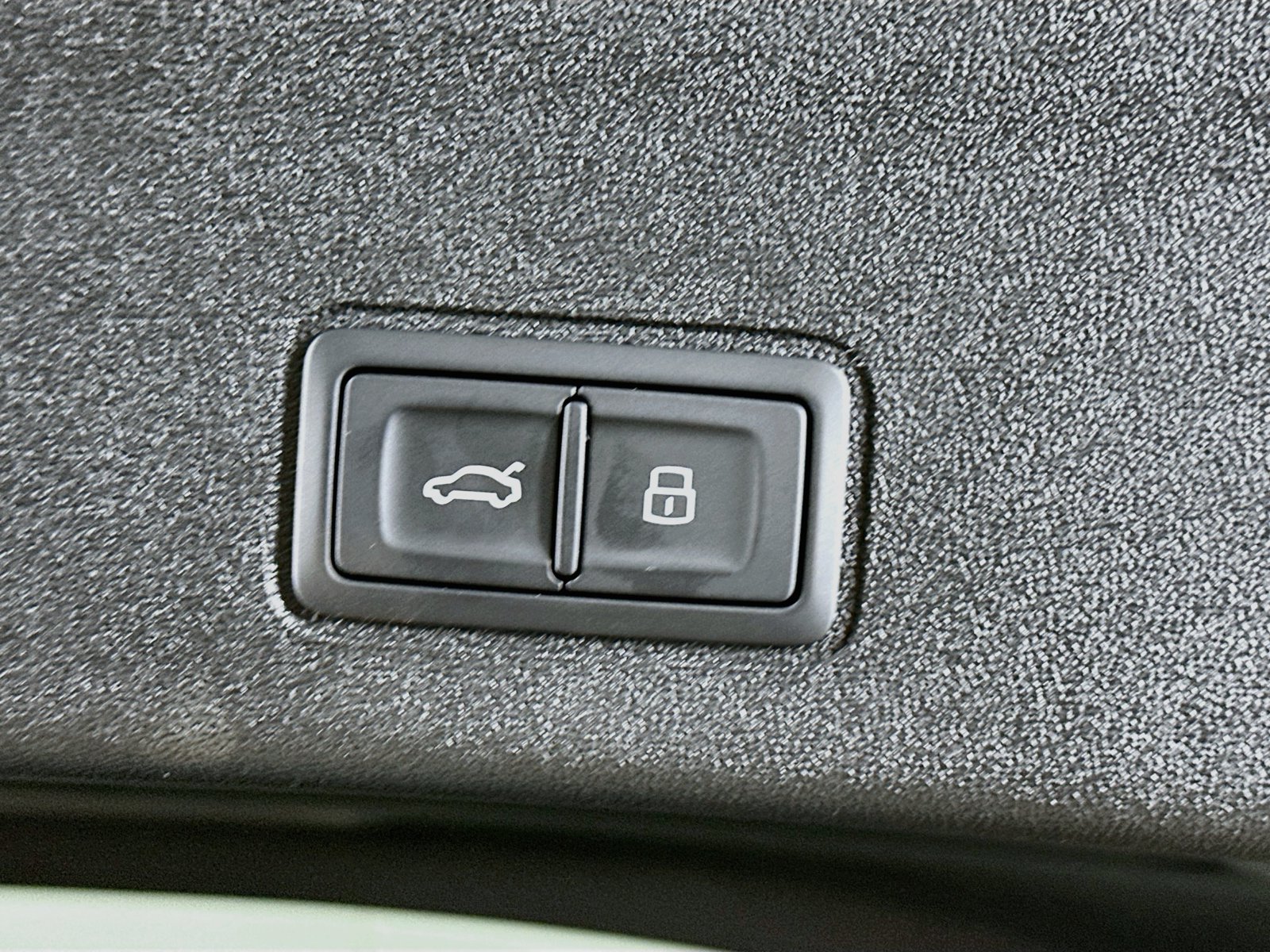 New 2026 Audi Q3 quattro 2.0T AWD/4WD image 40