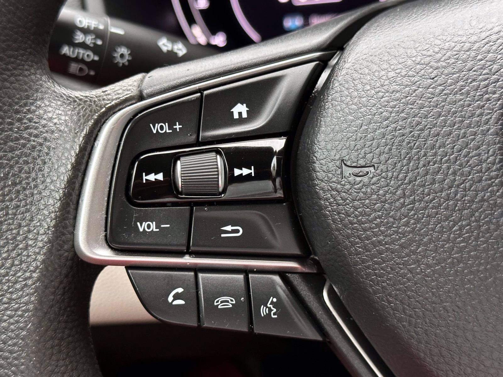 Used 2021 Honda Accord LX image 22