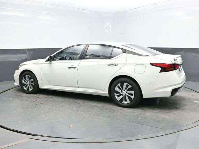 Used 2021 Nissan Altima 2.5 S image 4