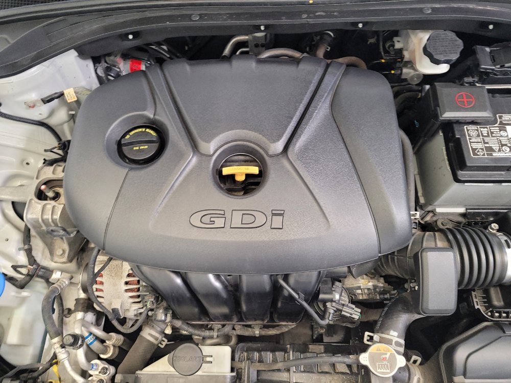Used 2018 Hyundai Elantra GT FWD image 30