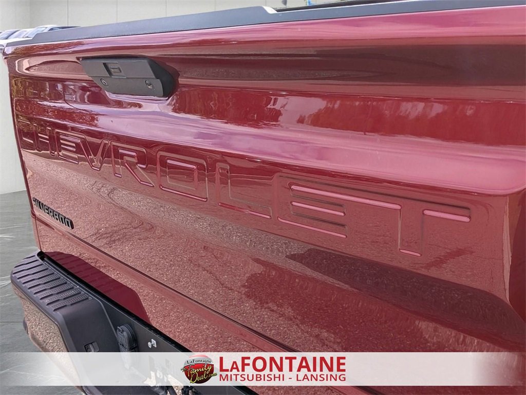 Used 2021 Chevrolet Silverado 1500 LT Trail Boss w/ Convenience Package II image 9