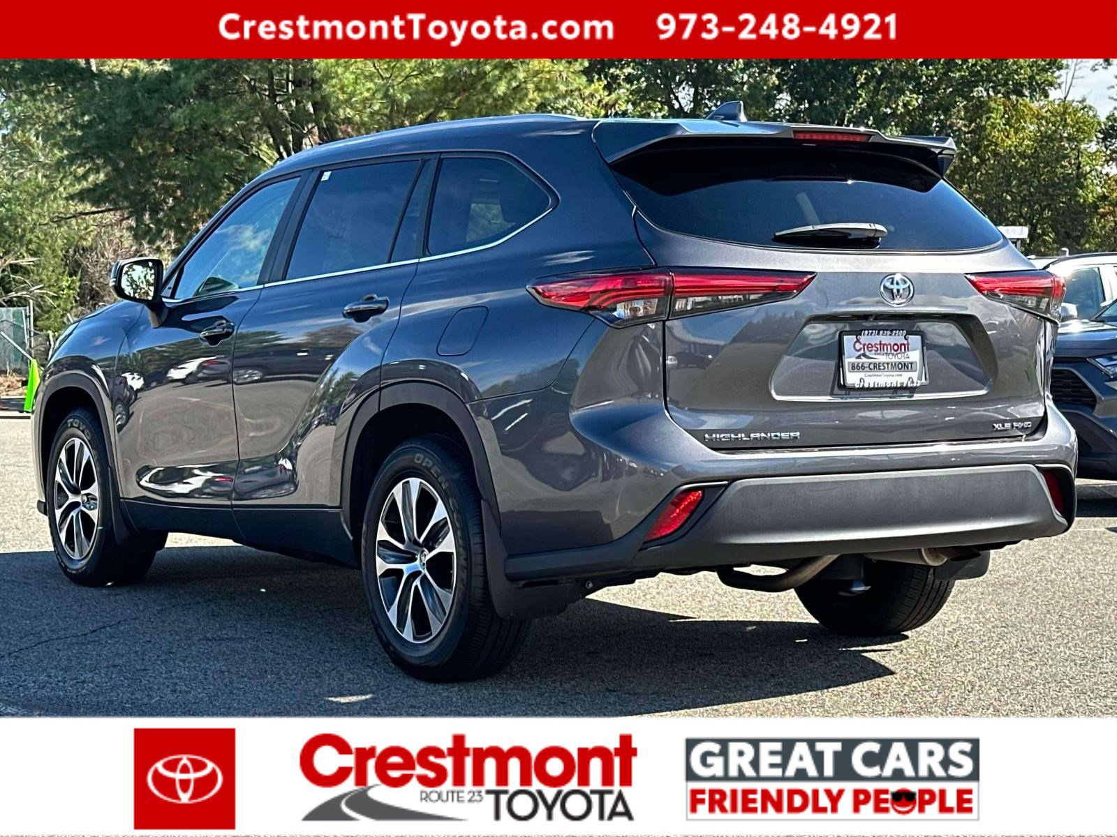 Certified 2023 Toyota Highlander XLE image 4