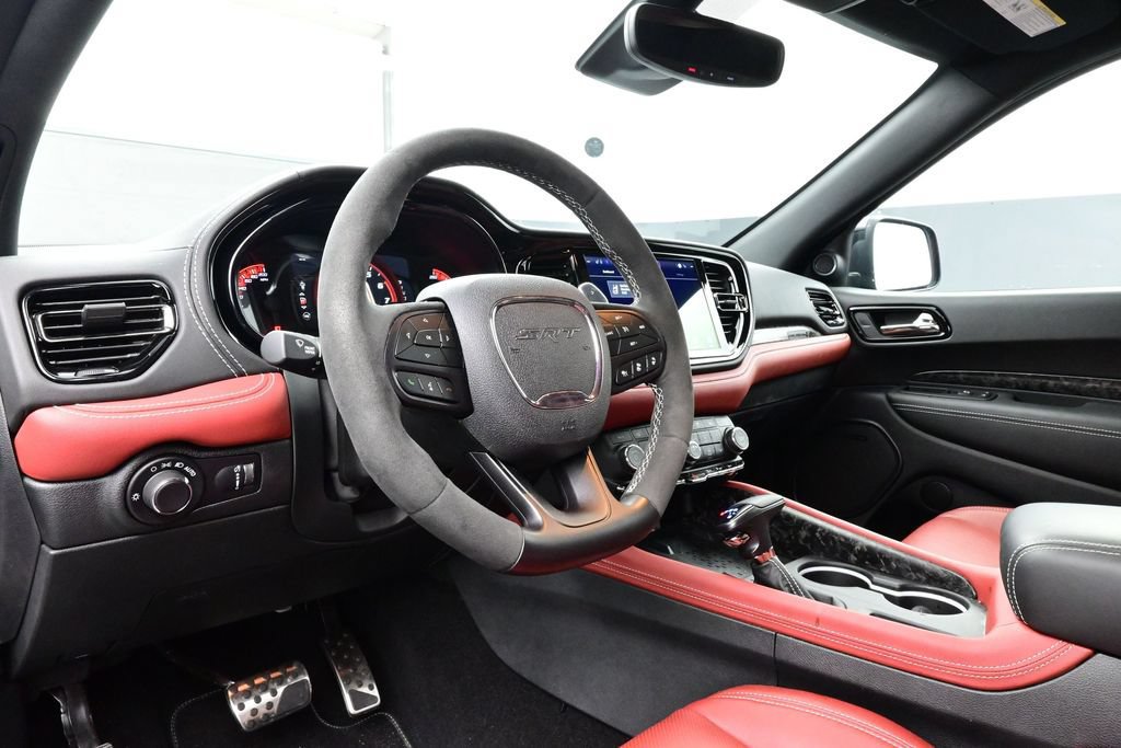 Used 2026 Dodge Durango SRT Hellcat w/ Premium Group AWD/4WD image 4