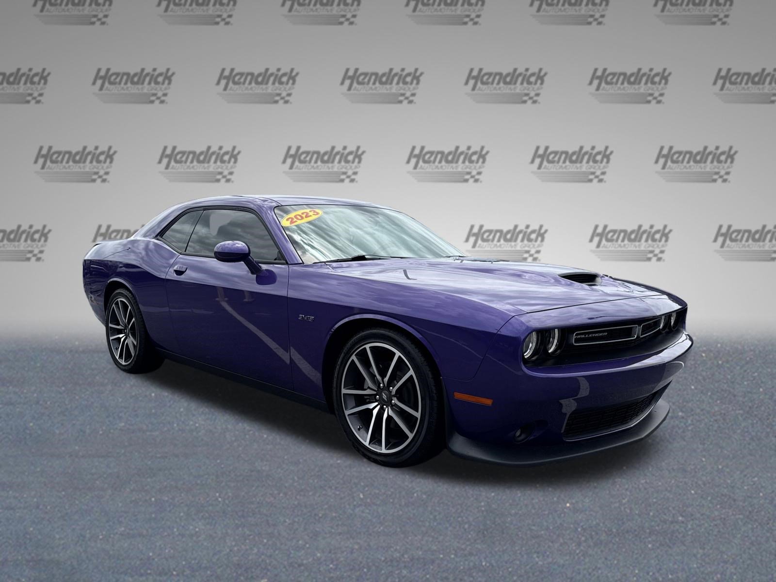 Used 2023 Dodge Challenger R/T w/ Plus Package RWD image 2