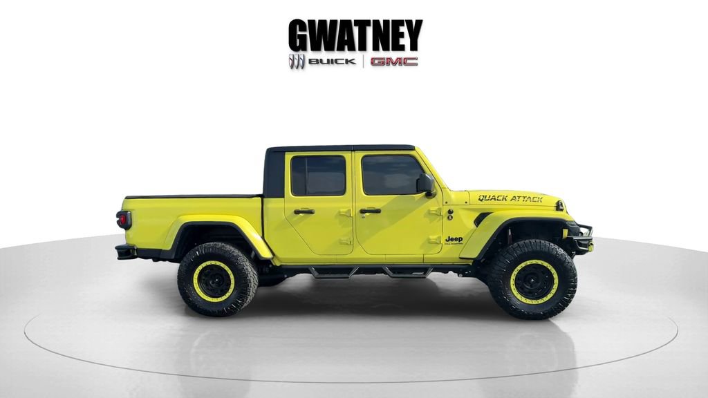 Used 2023 Jeep Gladiator Sport image 3