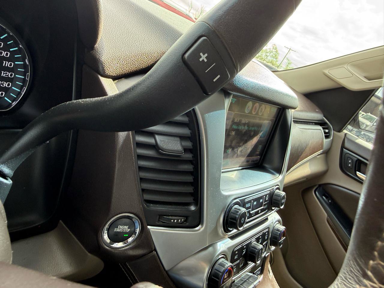 Used 2015 Chevrolet Tahoe LT w/ Luxury Package RWD image 26