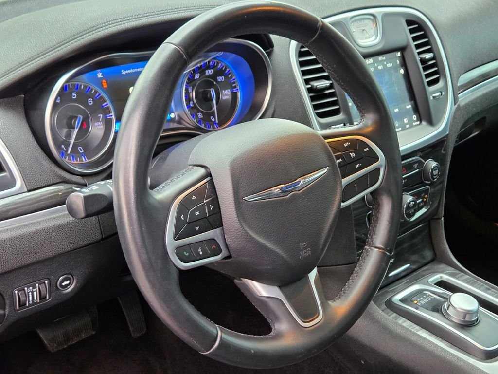 Used 2019 Chrysler 300 Touring w/ Sport Appearance Package RWD image 24