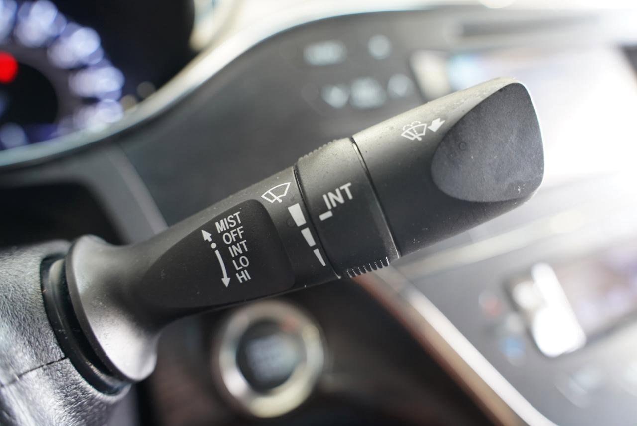Used 2014 Toyota Avalon XLE Premium FWD image 15