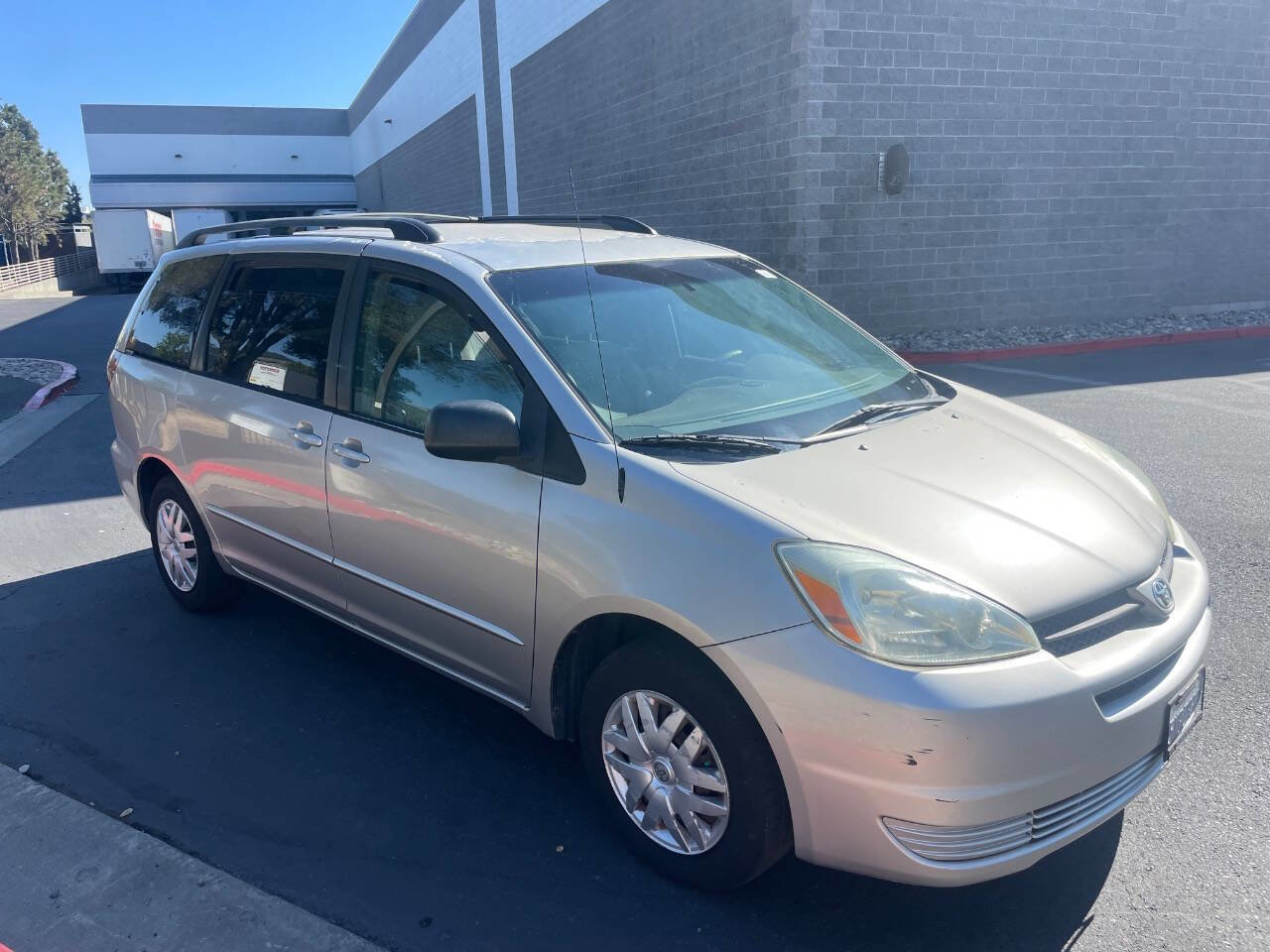 Used 2005 Toyota Sienna LE