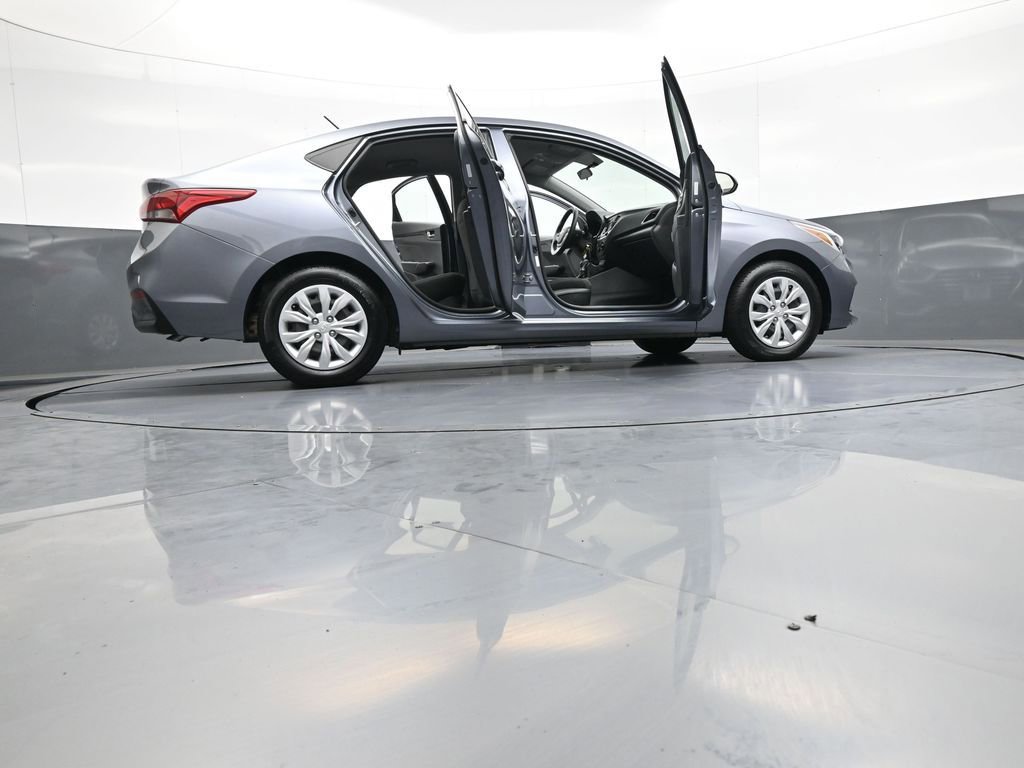 Used 2019 Hyundai Accent SE FWD image 47