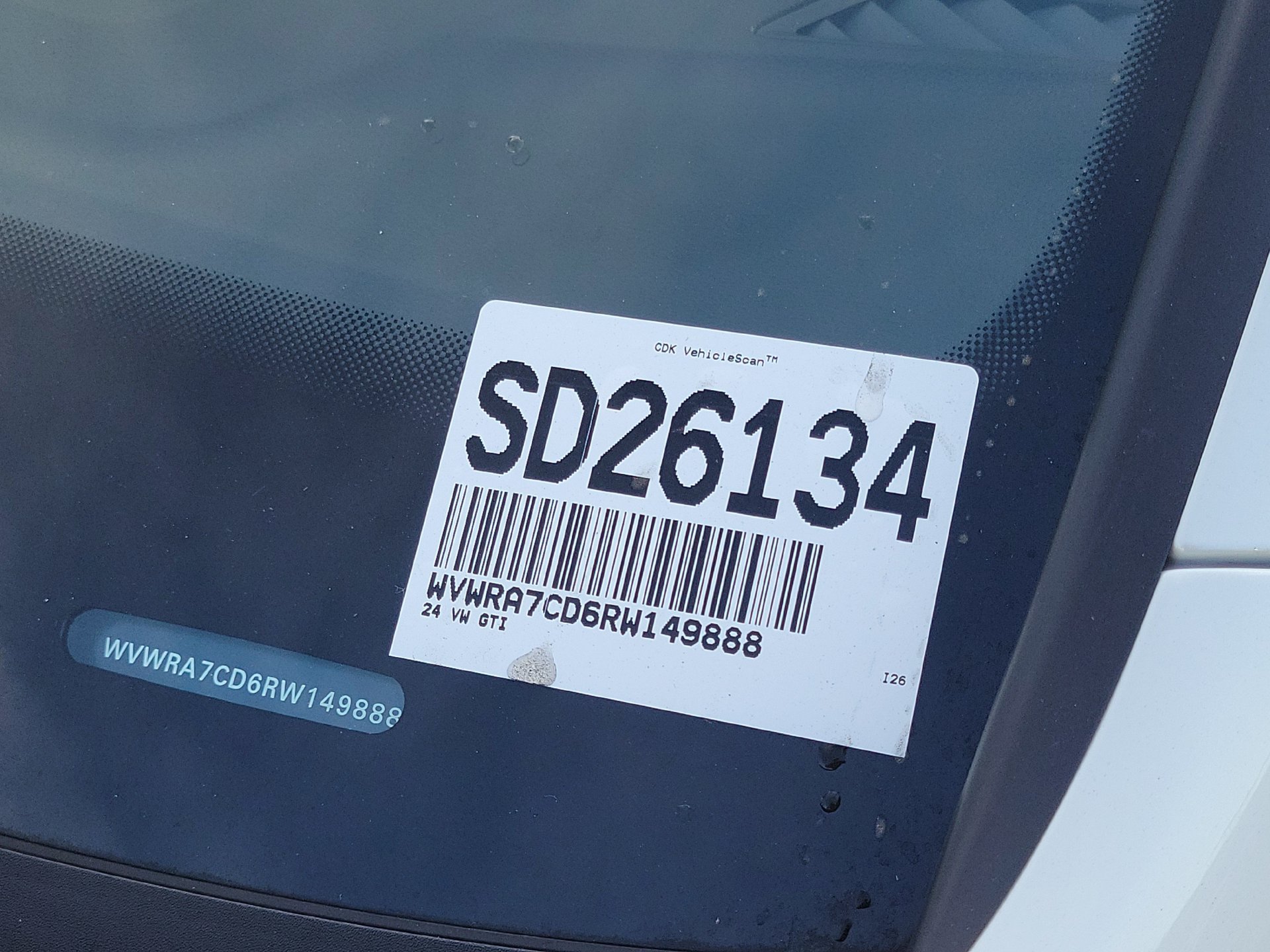 Used 2024 Volkswagen GTI SE FWD image 5