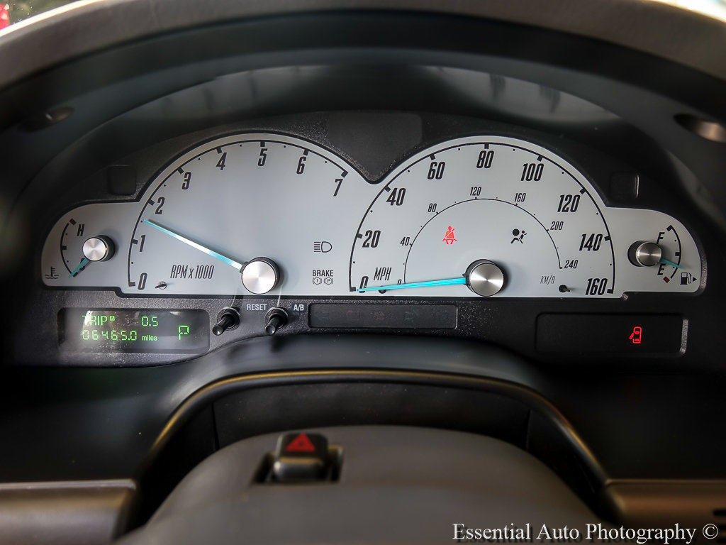 Used 2002 Ford Thunderbird RWD image 4