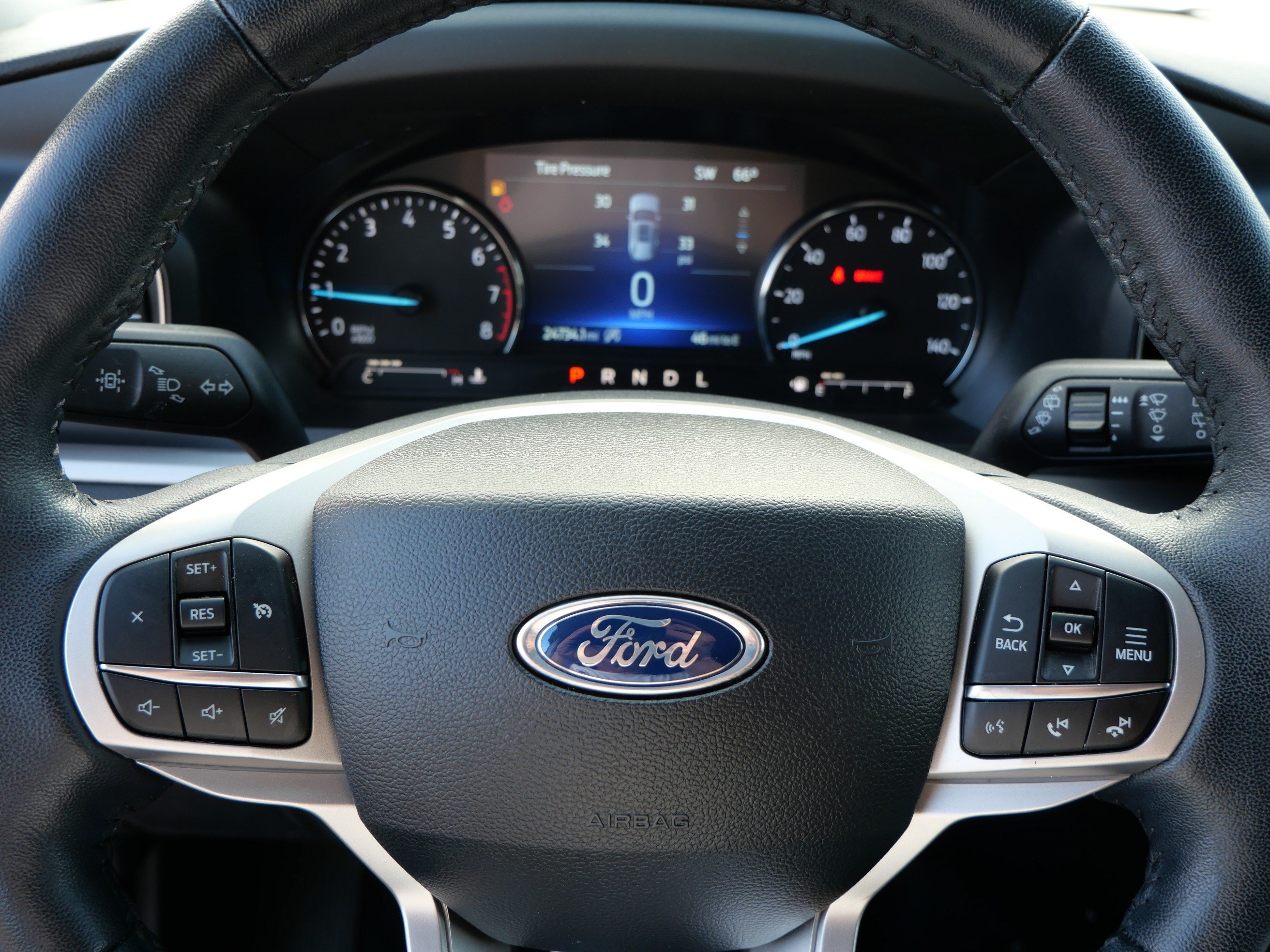 Certified 2024 Ford Explorer XLT w/ Equipment Group 202A AWD/4WD image 25