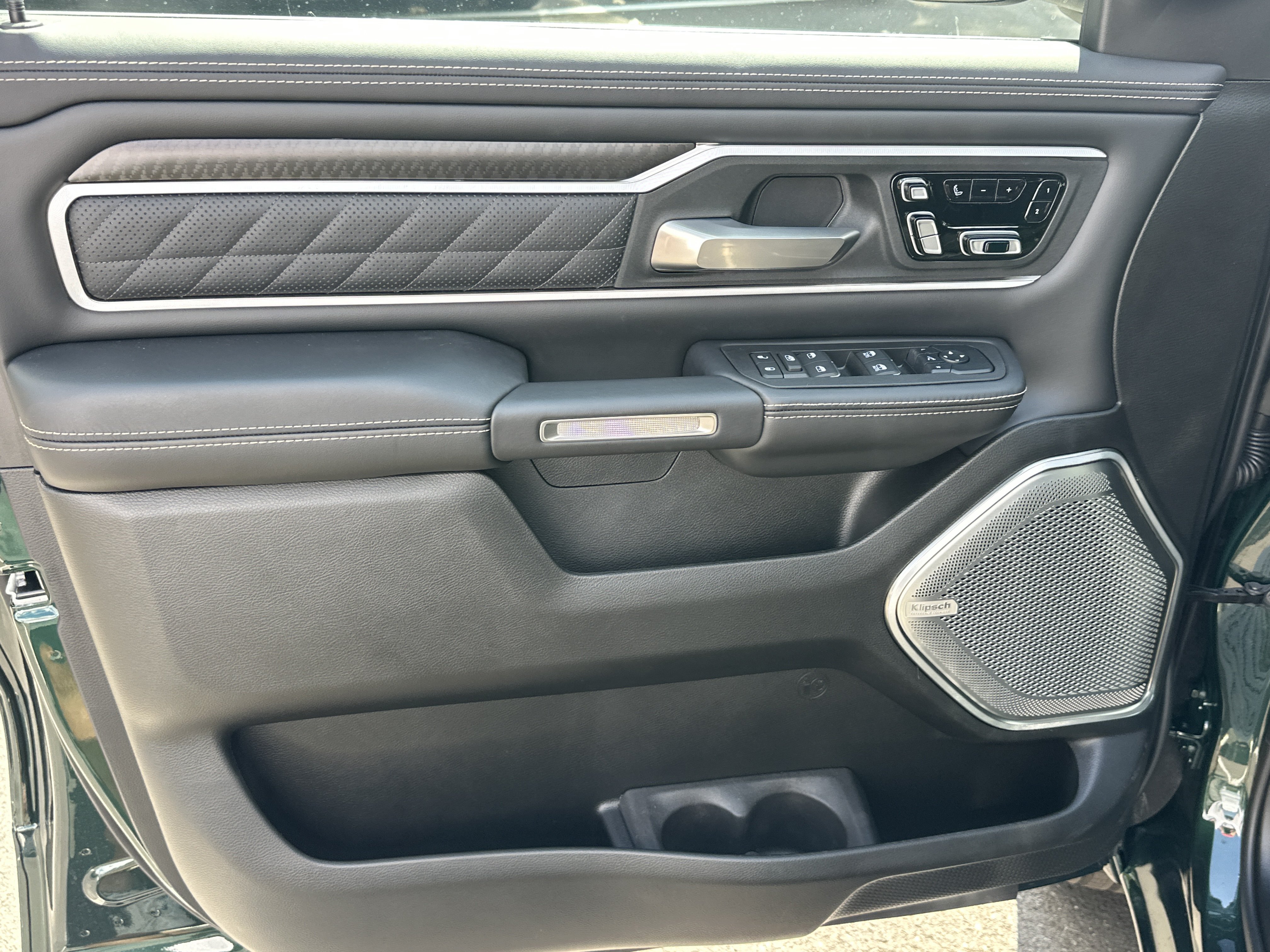 New 2027 RAM 1500 Tungsten AWD/4WD image 29