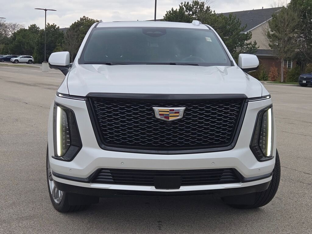 Used 2025 Cadillac Escalade Sport w/ Touring Package image 4