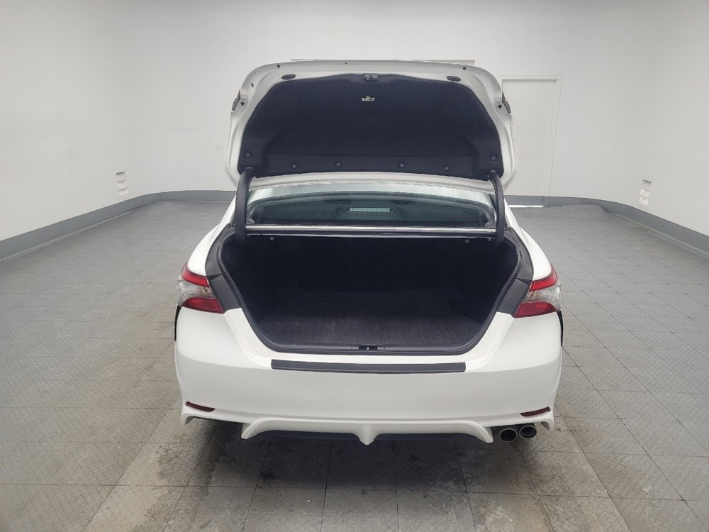 Used 2019 Toyota Camry SE w/ Protection Package (Q2) image 29