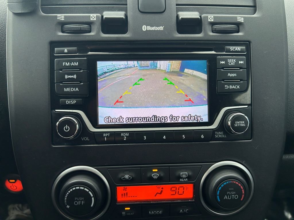 Used 2017 Nissan Leaf S image 19