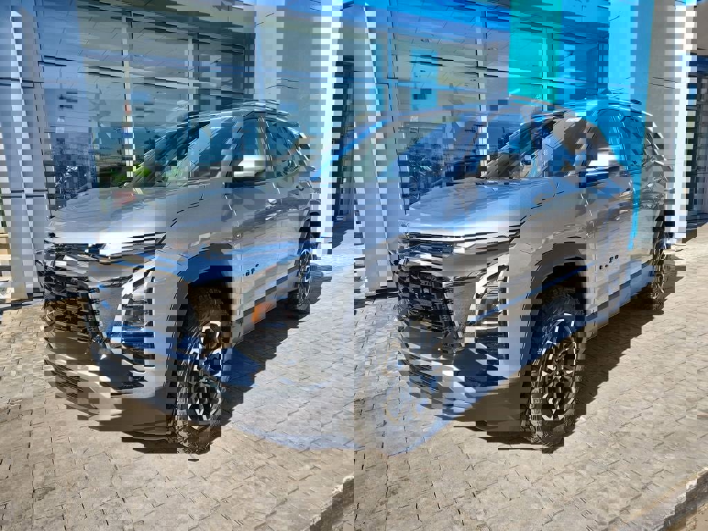 New 2026 Chevrolet Equinox ACTIV w/ LPO, Floor Liner Package