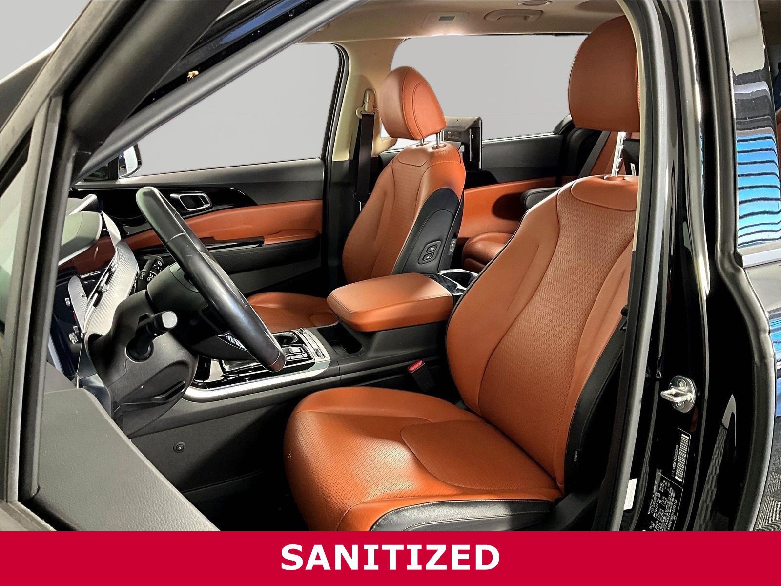 Used 2024 Kia Carnival SX Prestige FWD image 20