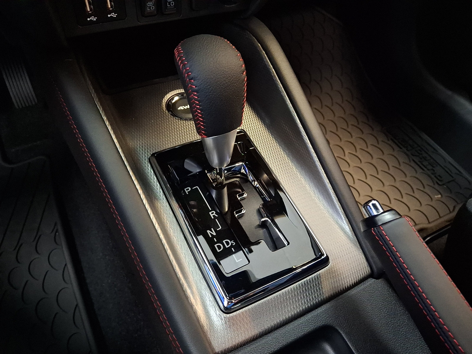 New 2026 Mitsubishi Outlander Sport AWD image 13