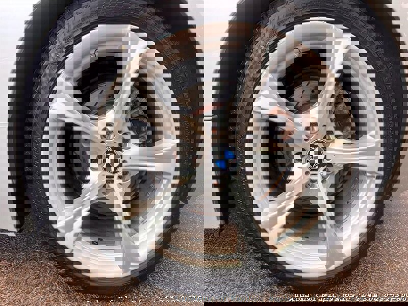 Used 2011 BMW Z4 sDrive30i w/ Premium Pkg image 16