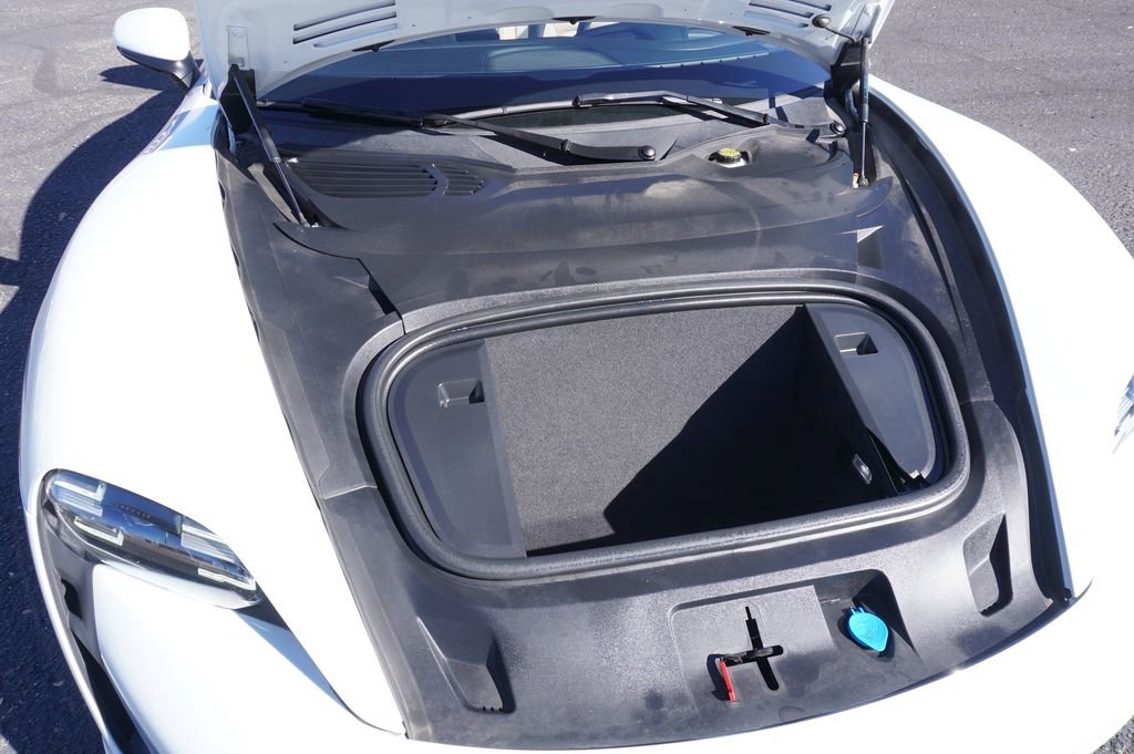 Used 2020 Porsche Taycan 4S image 7