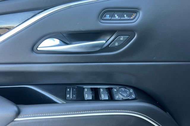 Used 2024 Cadillac Escalade V w/ LPO, ONYX Package image 11