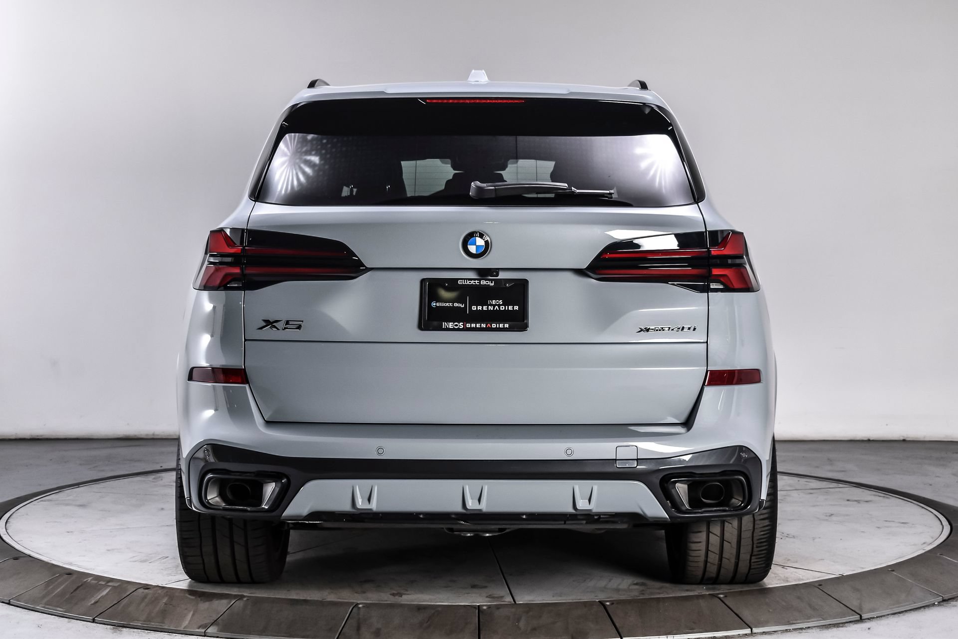 Used 2024 BMW X5 xDrive40i w/ Executive Package AWD/4WD image 5