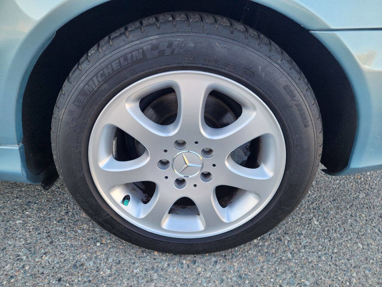 Used 2004 Mercedes-Benz CLK 320 Coupe image 39
