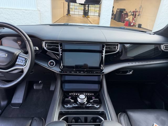 Used 2024 Jeep Grand Wagoneer L Series II w/ Quick Order Packagew 28T AWD/4WD image 21