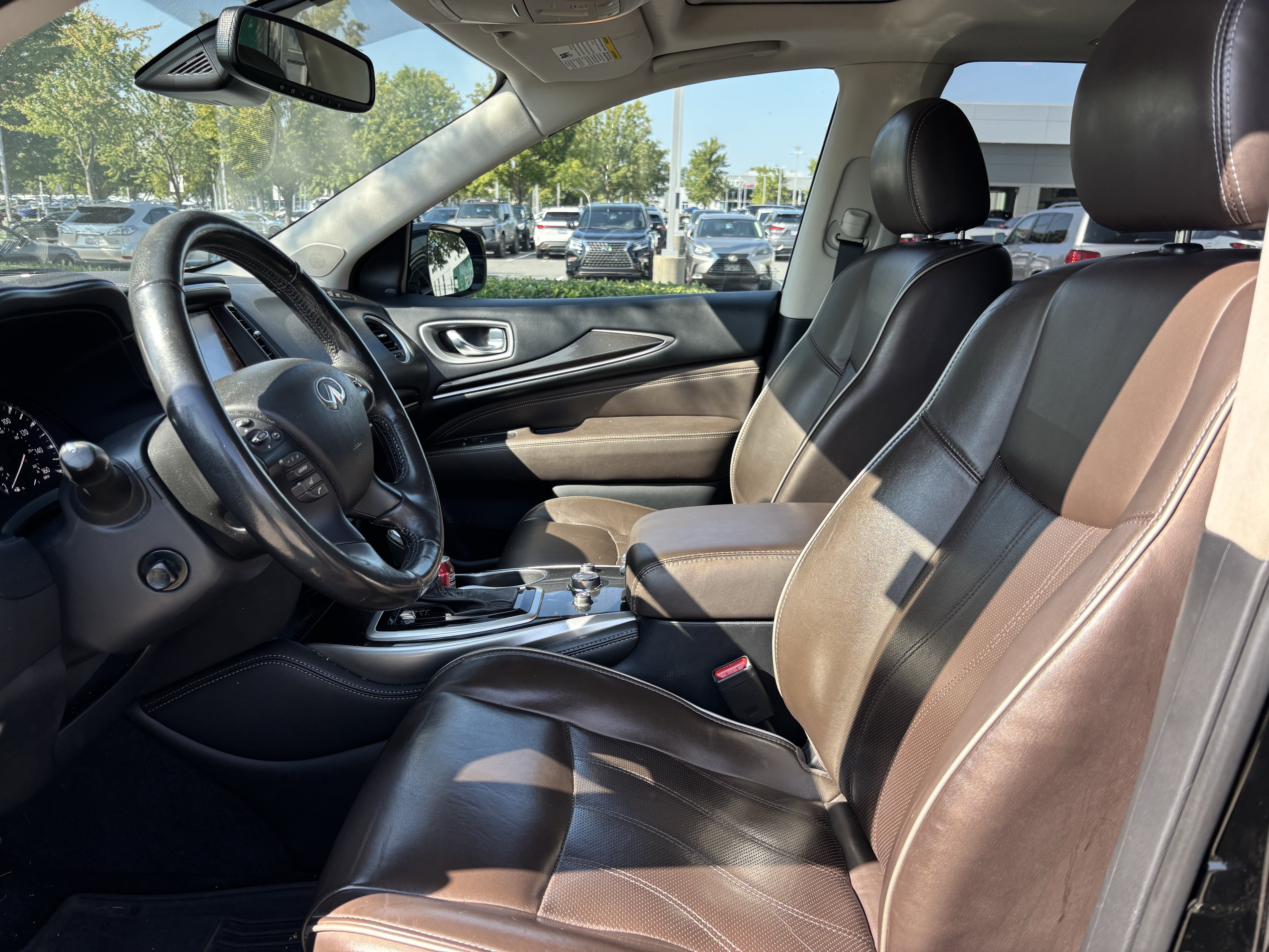 Used 2020 INFINITI QX60 Luxe w/ Essential Package AWD/4WD image 16
