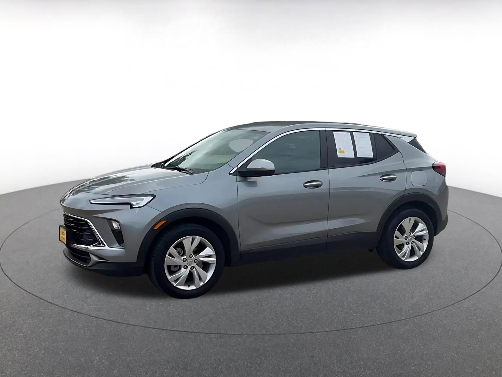 Used 2025 Buick Encore GX Preferred FWD image 8