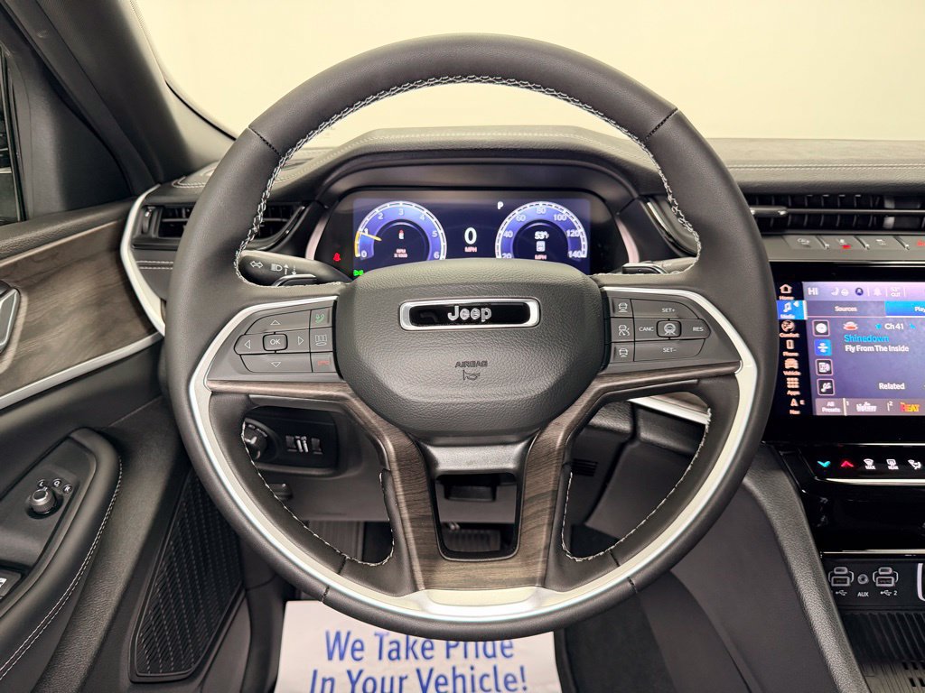 New 2026 Jeep Grand Cherokee L 4WD image 17