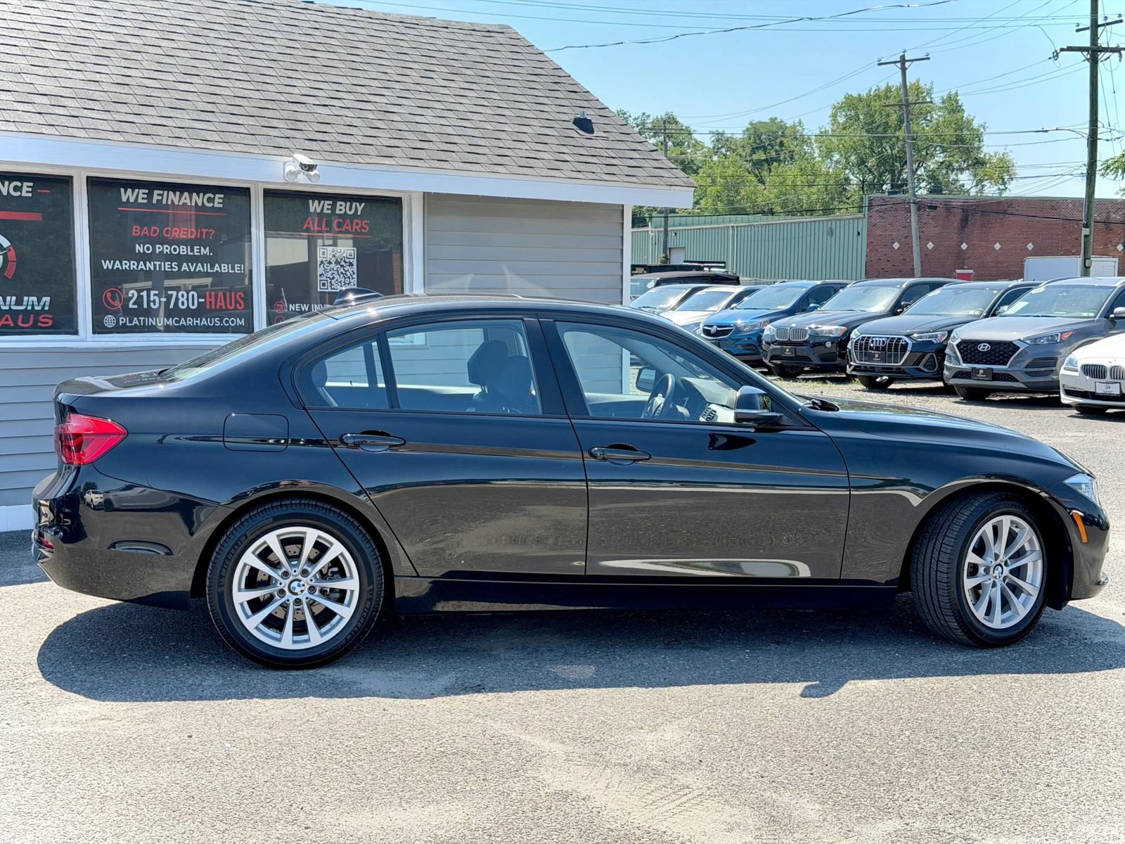 Used 2018 BMW 320i xDrive Sedan w/ Convenience Package AWD/4WD image 15