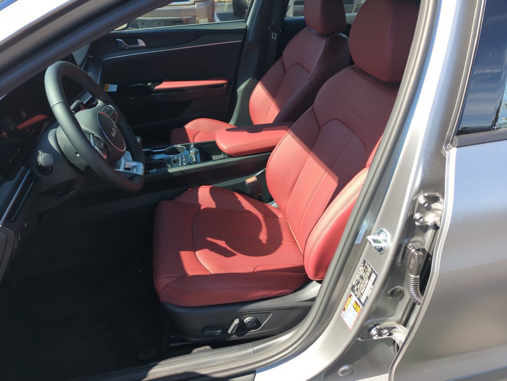 New 2027 Kia K5 GT-Line image 12