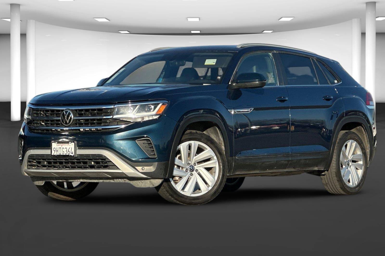 Used 2022 Volkswagen Atlas Cross Sport SE video 2
