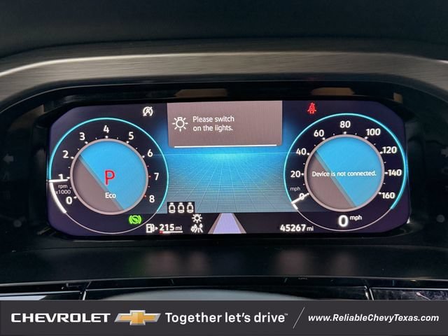Used 2024 Volkswagen Atlas Cross Sport SE FWD image 17