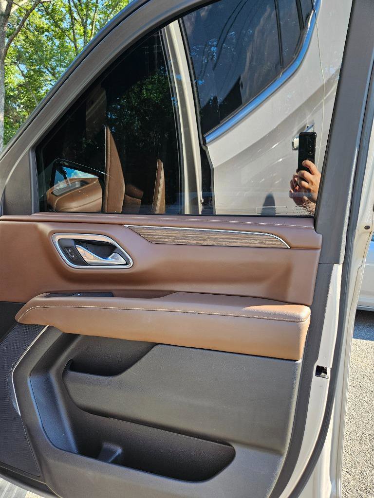 Used 2021 Chevrolet Tahoe High Country w/ Premium Package image 46