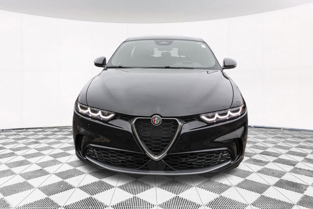 Used 2024 Alfa Romeo Tonale Ti image 12