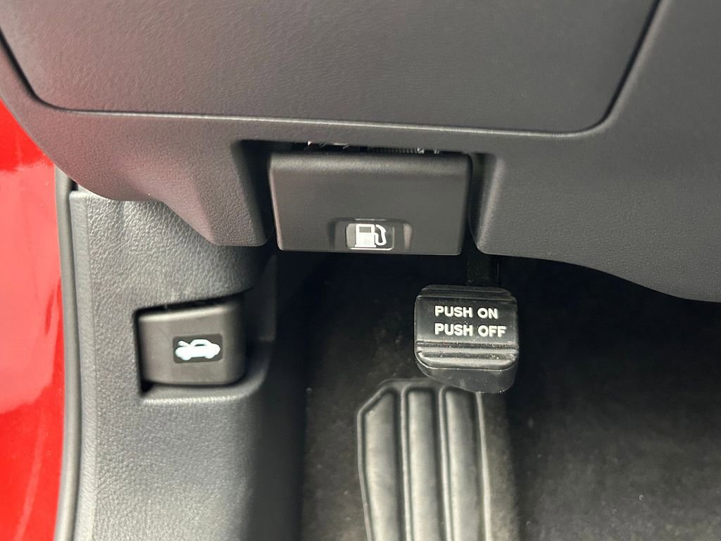 Used 2024 Nissan Altima 2.5 SR image 29