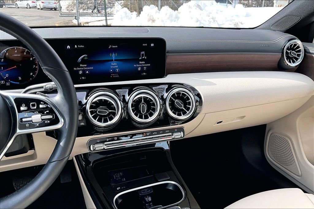 Certified 2023 Mercedes-Benz CLA 250 4MATIC image 6