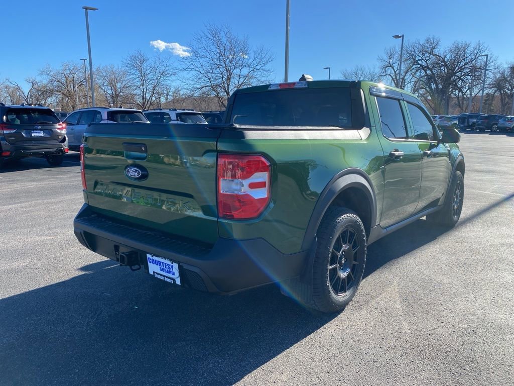 Used 2025 Ford Maverick XL w/ Equipment Group 102A image 7