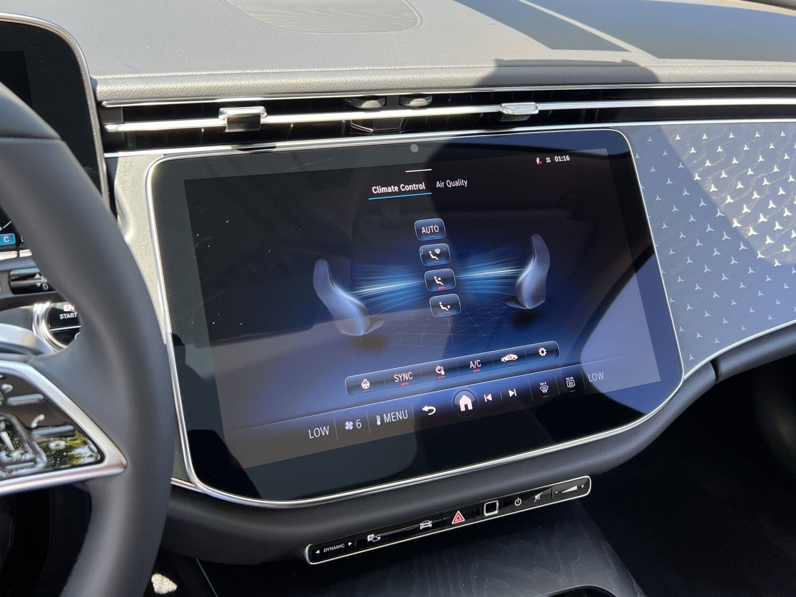 New 2026 Mercedes-Benz E 350 4MATIC Sedan image 19