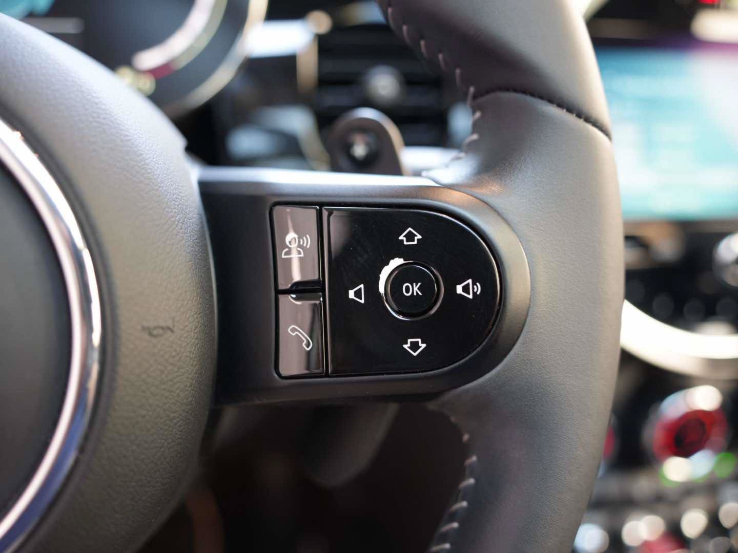 Certified 2024 MINI Cooper S FWD image 16