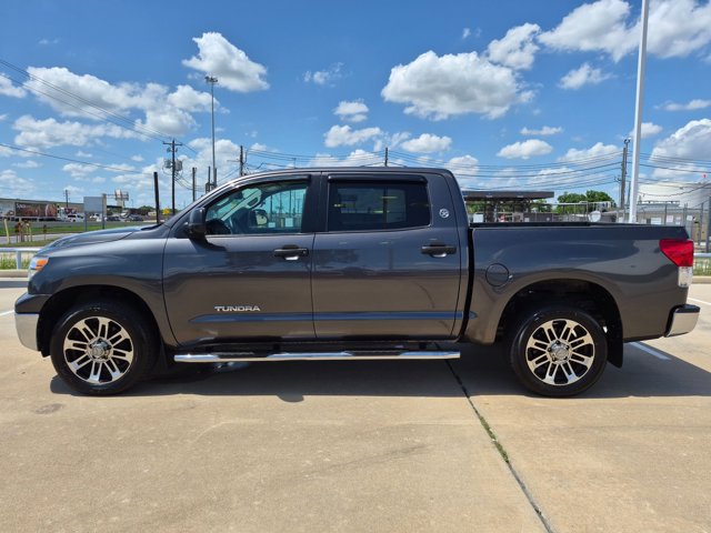 Used 2013 Toyota Tundra 2WD CrewMax w/ Tow Pkg image 5