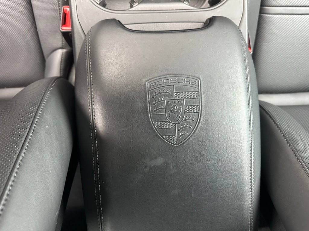 Certified 2025 Porsche Cayenne E-Hybrid AWD/4WD image 32